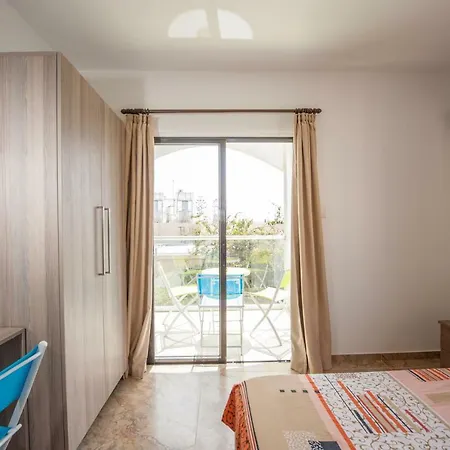 Ha.de.co. Apts