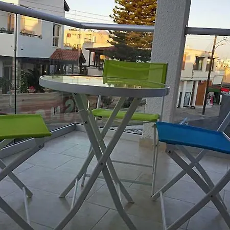 Ha.de.co. Apts Apartamento Agia Napa