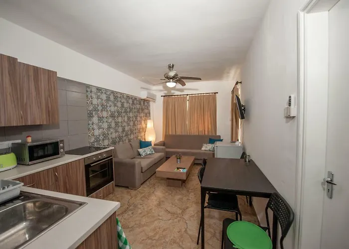 Ha.de.co. Apts Ayía Nápa