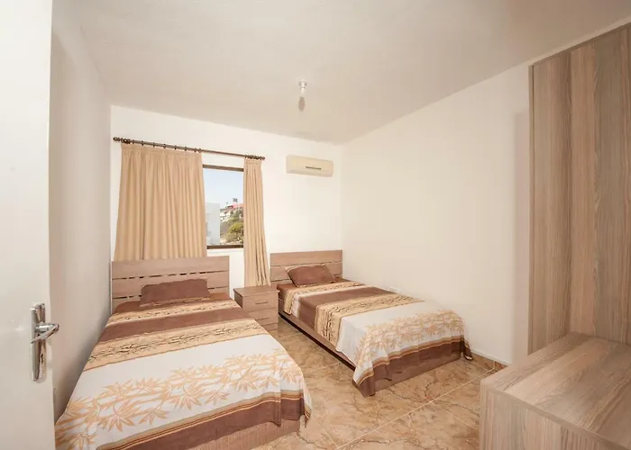 Ha.de.co. Apts * Ayía Nápa